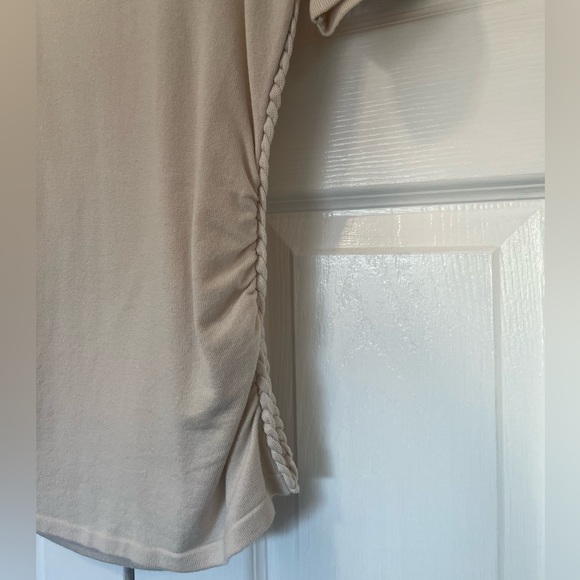 Carlisle Cream Top - Picture 2 of 6